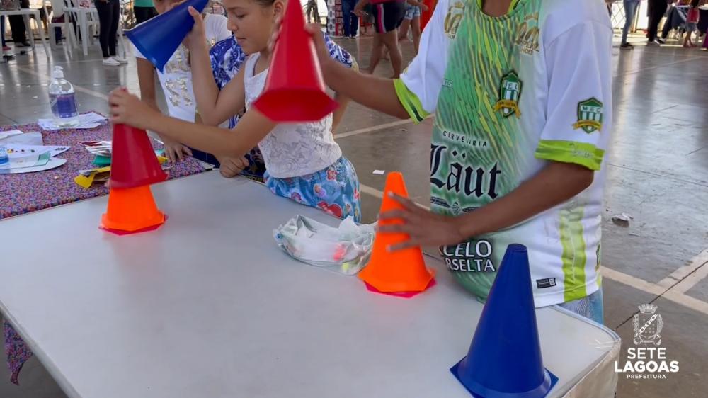 Assistência Social em Movimento levou serviços gratuitos e entretenimento para o Jardim dos Pequis em Sete Lagoas