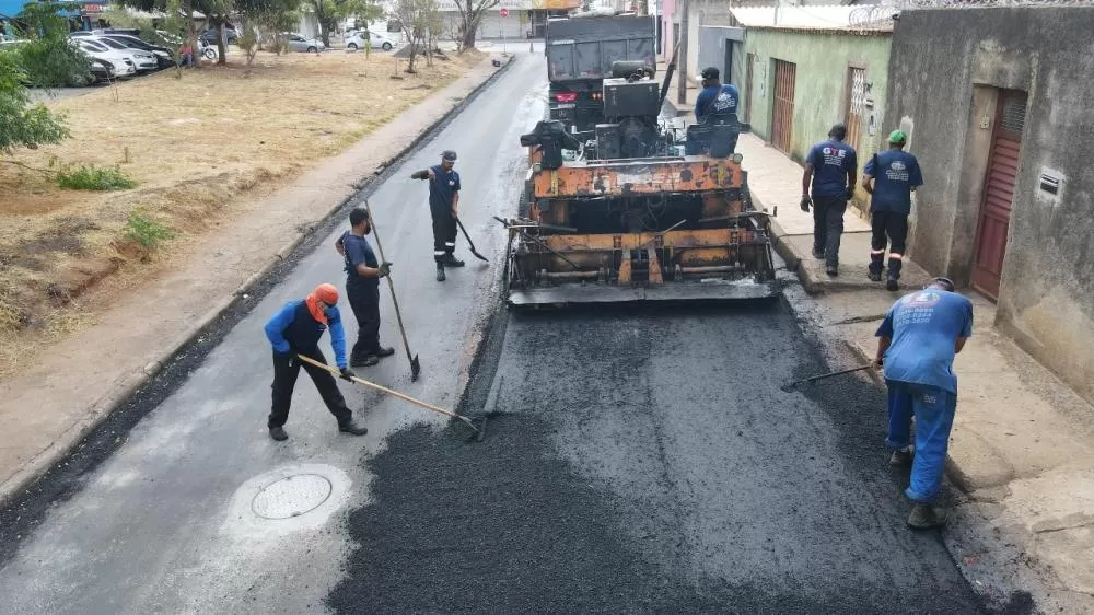 Prefeitura conclui nova pavimentação das Ruas Maringá e Hugo Caetano Tavares em Sete Lagoas