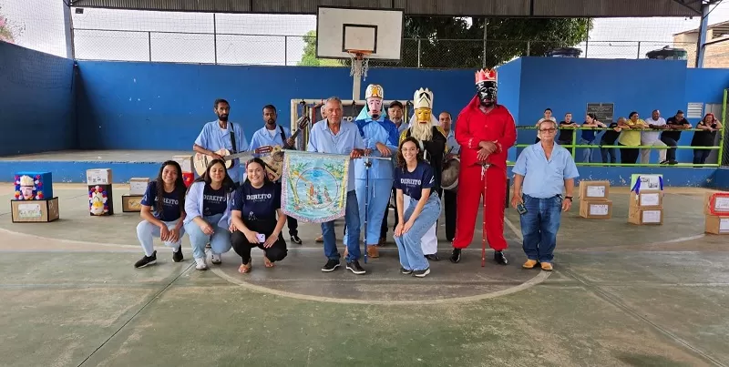 Sete Lagoas: Alunas de Direito da Faculdade Santo Agostinho realizam mostra cultural na Escola Estadual Deputado Renato Azeredo