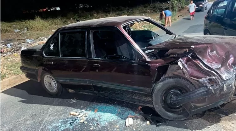 Motorista bêbado causa acidente com seis feridos em cruzamento movimentado de Sete Lagoas
