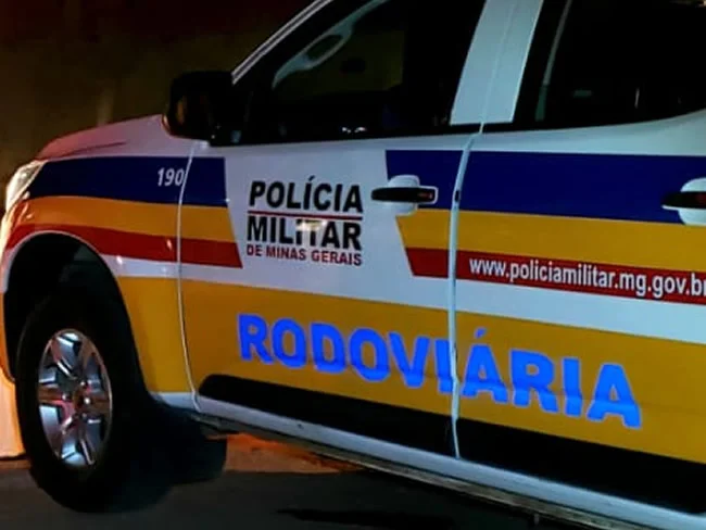 Perseguição policial termina em acidente na BR-040 em Sete Lagoas e motocicleta é apreendida