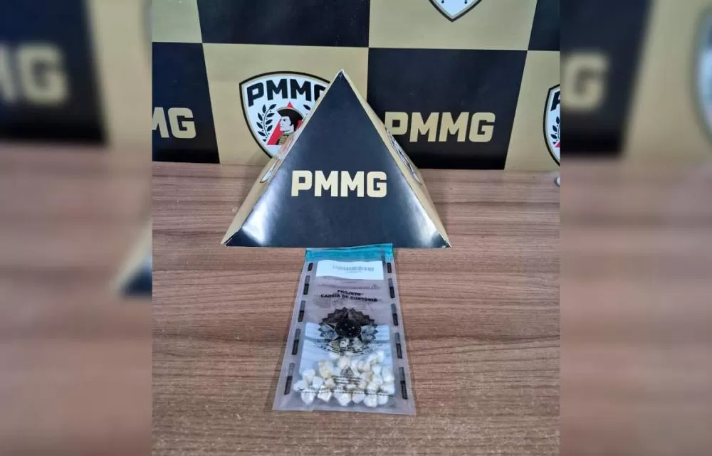 Homem é pego com crack pronto para venda no Verde Vale