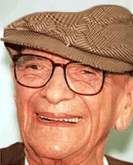Suposta previsão atribuída a Chico Xavier volta a repercutir e gera debate nas redes sociais