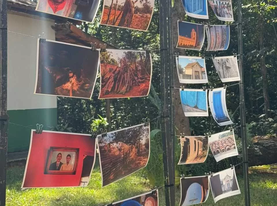 Imagens produzidas por jovens dão vida a exposição e destacam a beleza de Paraopeba