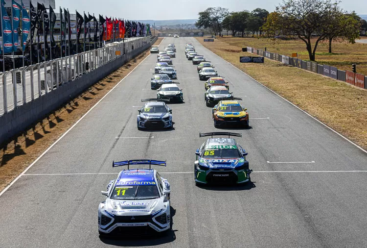 Curvelo volta a receber etapa da Stock Car em setembro após mudança no calendário