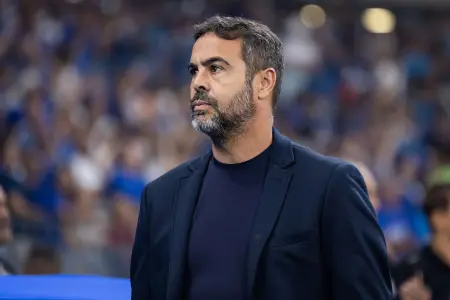Artur Jorge, técnico do Cruzeiro