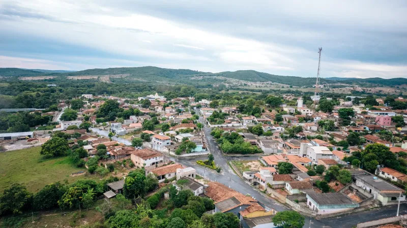 Fortuna de Minas promove manhã de brincadeiras para cerca de 500 alunos
