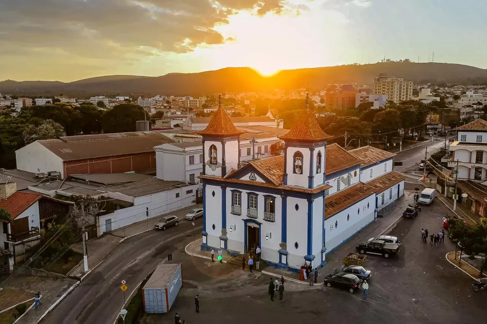 Diocese de Sete Lagoas divulga programação de missas de Finados em Sete Lagoas e região