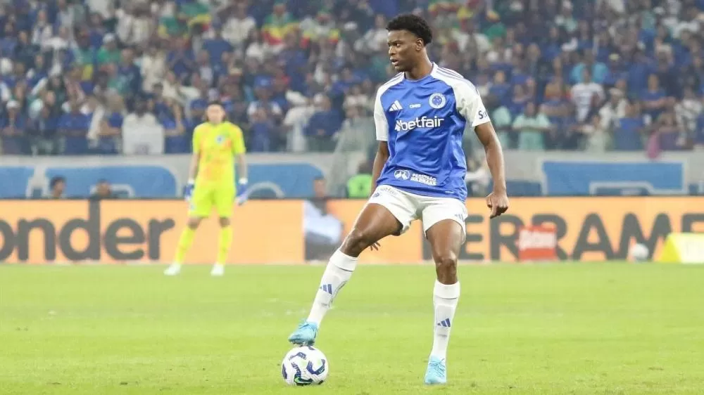 Ancelotti convoca 26 jogadores para amistosos da Seleção Brasileira; o zagueiro Jonathan Jesus, do Cruzeiro, é a novidade